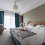 Lambert Medical Hotel Ustronie Morskie