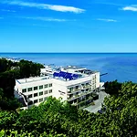 Lambert Medical Hotel