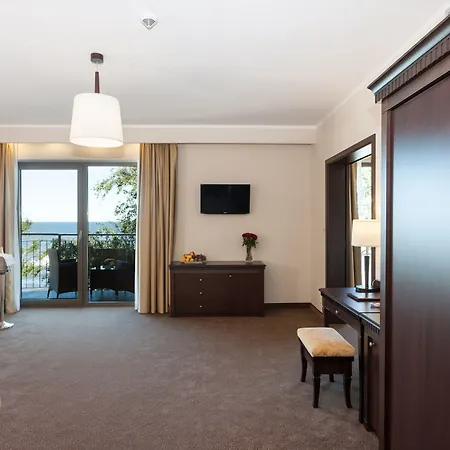 酒店 兰伯特spa疗养酒店 尤斯托尼莫斯基