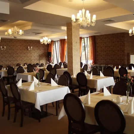 兰伯特spa疗养酒店 酒店 尤斯托尼莫斯基