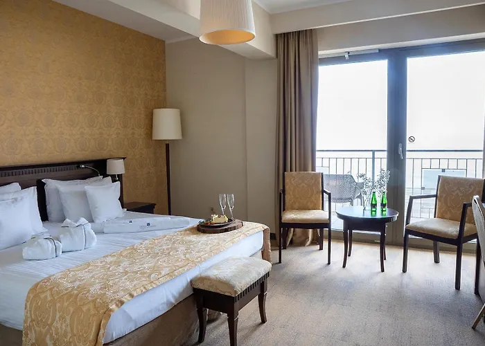 Lambert Medical 4* ウストロニエ・モルスキエ