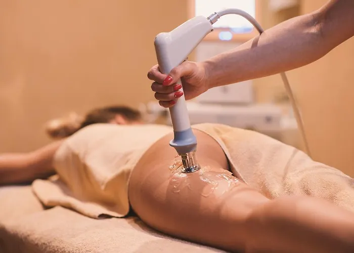 Lambert Medical 4* ウストロニエ・モルスキエ